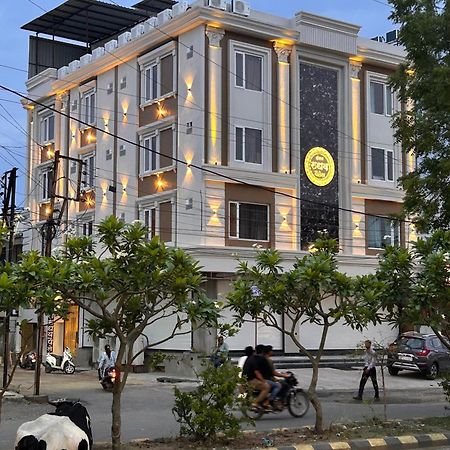 Hotel Rudhav Palace Ujjain Eksteriør bilde