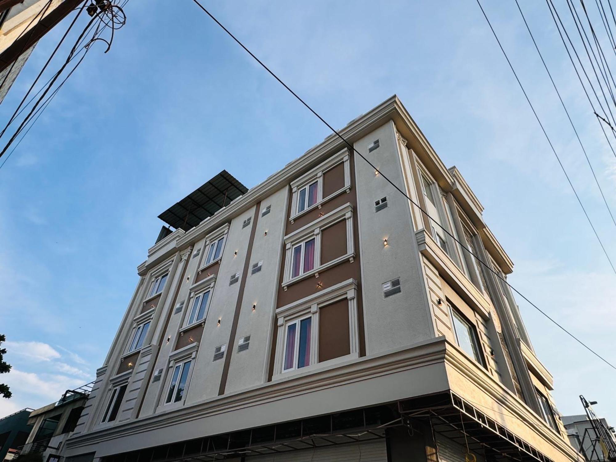 Hotel Rudhav Palace Ujjain Eksteriør bilde